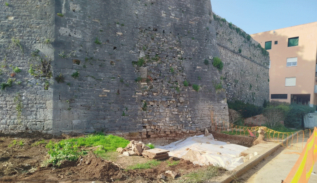 Πρέβεζα: Kατάχωση των αρχαιοτήτων που ήρθαν στο φως στο πλαίσιο διαμόρφωσης της τάφρου Αγίου Ανδρέα